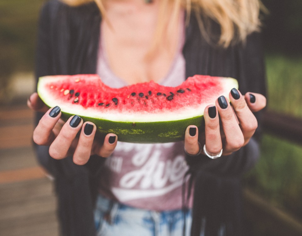 1-kaboompics.com_Hands holding watermelon